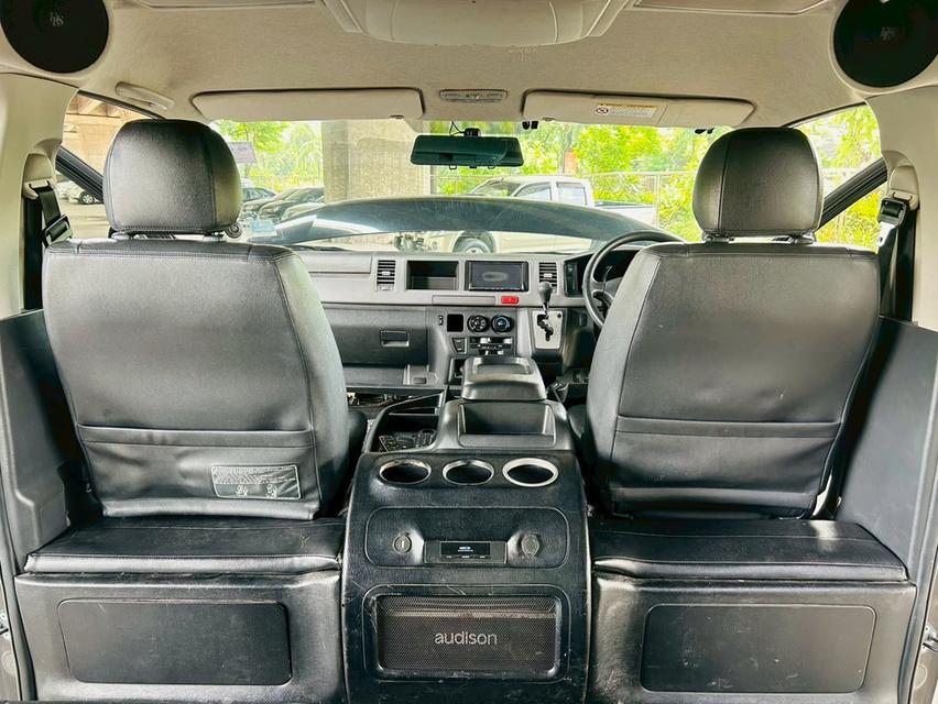 Toyota Ventury 2.7 V AT 2012 ⭐รถเข้าใหม่ ฟรีดาวน์ 18