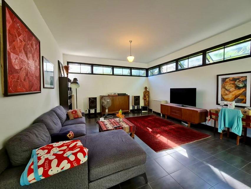 Beautiflul 2 storey house for sale in one of Chiang Mai’s best and most desirable locations. 9