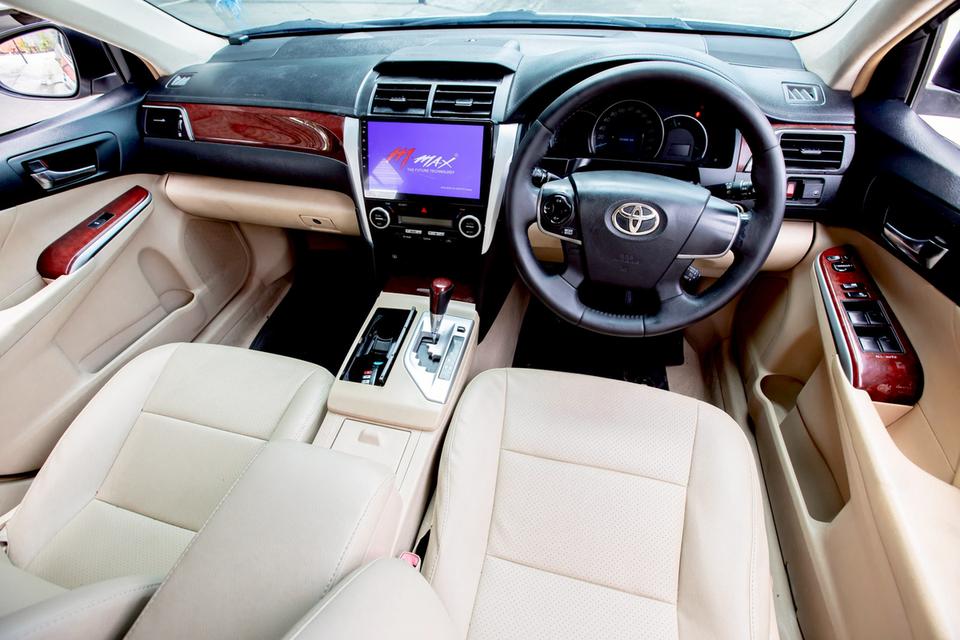 Toyota Camry 2.0G ปี 2014 สีบรอน  16
