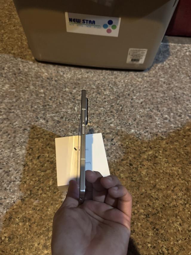 ขายๆๆๆถูกSamsungFold6สีหายากSilver Shadow 512กิ๊กสูนTrueสภาพสวยการใช้งานดีเยี่ยมทุกๆฟังชั่นเครื่องรีสโตได้ตลอดไม่มีติดแอคเค้าใดๆคับ ( จอขาวจั๊วไม่มีจุ รูปที่ 6