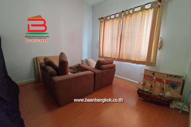 ทาวน์เฮาส์ การ์เด้น สวีท ดิ อินดี้ โฮม (ใกล้ตลาดน้ำขวัญเรียม) เนื้อที่ 20.7 ตรว. ถนนราษฎร์พัฒนา เขตสะพานสูง 9