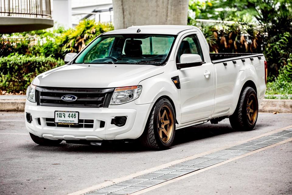 FORD RANGER 2.5 XLS STANDARD CAB ปี 2014  สีขาว 