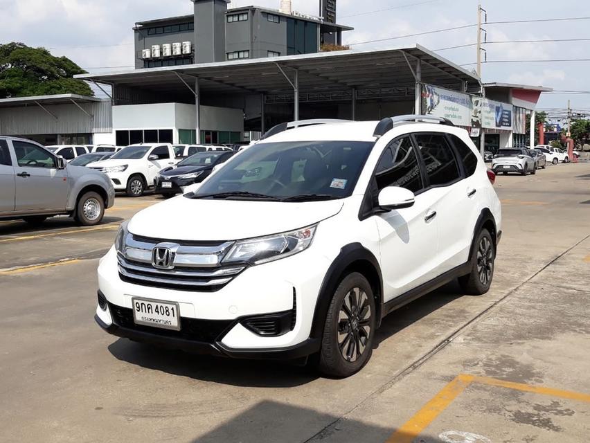 Honda BRV ปี 2019 สีขาว สภาพดี มือ 2