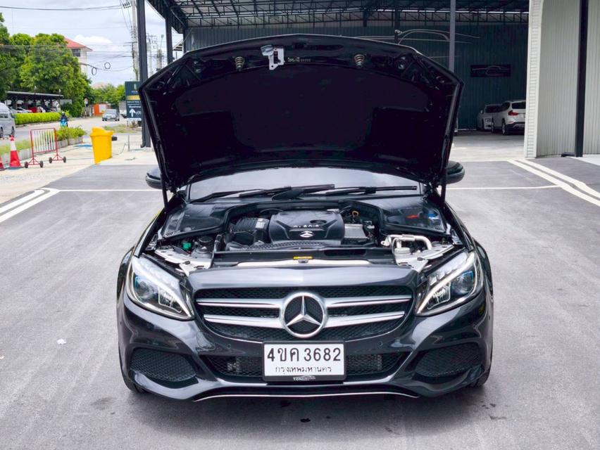 รหัสรถ KPV3682 🚘 BENZ C350e Avantgarde ปี 2018