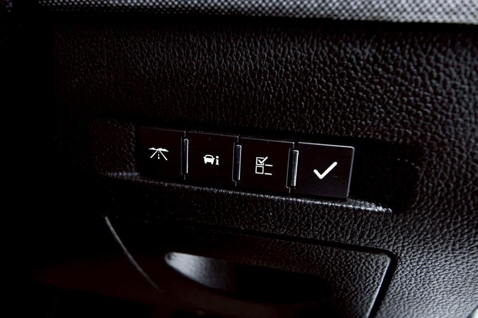 CHEVROLET CAPTIVA 2.4 LSX 2018 11