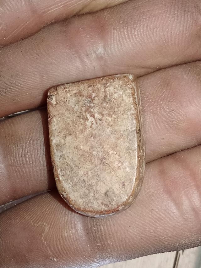 พระซุ้มกอพิมพ์กลางแบบมีลายกนก รูปที่ 6