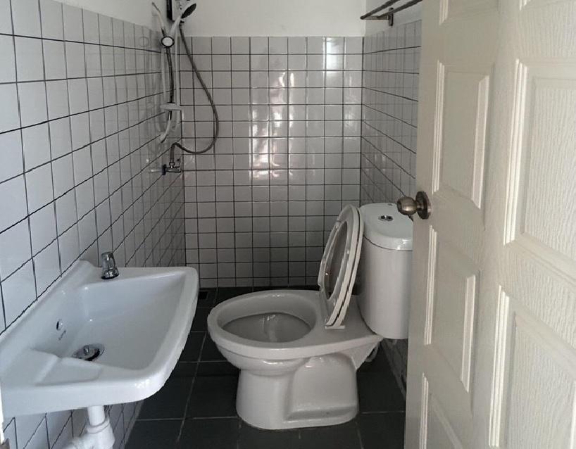 ให้เช่าบ้านเดี่ยว 2 ชั้น Renovate ใหม่ ย่านสุทธิสาร ห้วยขวาง / ซอยโชคอำนวย / ใกล้ MRT สุทธิสาร / แอร์ 5 เครื่อง 2