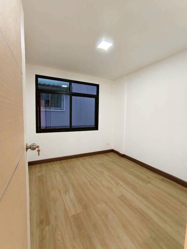 หมู่บ้านสมชายพัฒนา  13