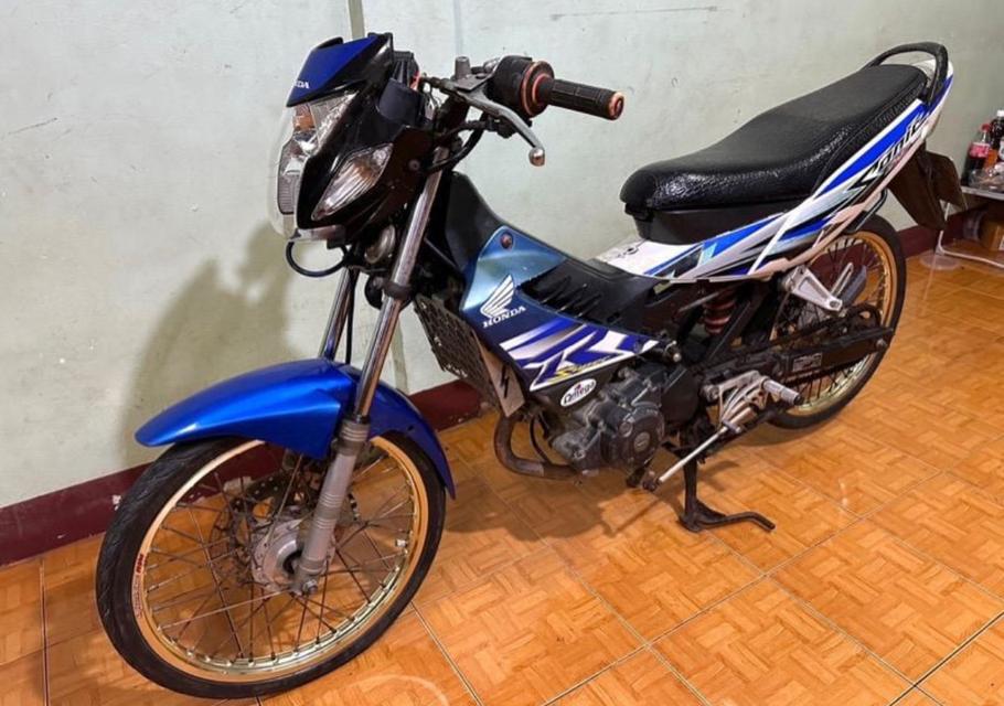 รถ Honda Sonic 2004 4