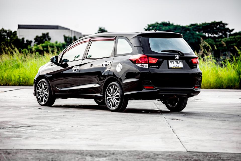 Honda Mobilio 1.5V ปี 2015 สีดำ 7 ที่นั่ง เกียร์ Auto 8