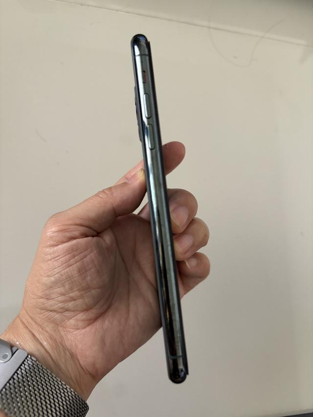 ขาย iPhone 11 Pro Max 256GB สีเขียว (Midnight Green) • เครื่องแท้ ใช้งานปกติทุกฟังก์ชัน • สภาพดีมาก ไร้ร่องรอยตำหนิ • สีเขียว Midnight Green สวย คล รูปที่ 7
