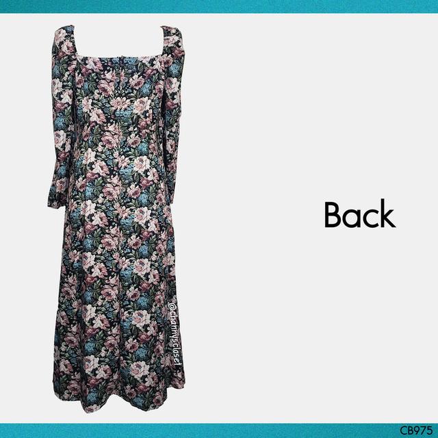 USED Celmia - Black Floral Puff Sleeve Maxi Dress | เดรสยาวสีดำ สีม่วง เดรสทรงเอ แขนพอง ลายดอก ผ่าข้าง สายฝอ แท้ มือสอง
