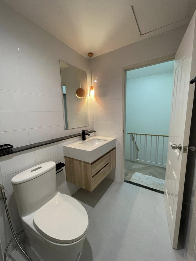 ขายทาวน์โฮม ในฝันโครงการ   The village Bangna Km.8 5