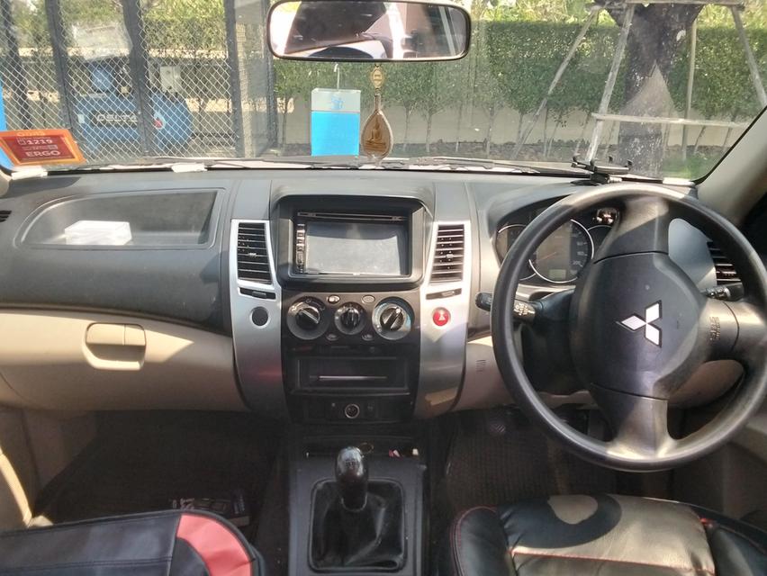 Mitsubishi Pajero Sport 2012 รูปที่ 8