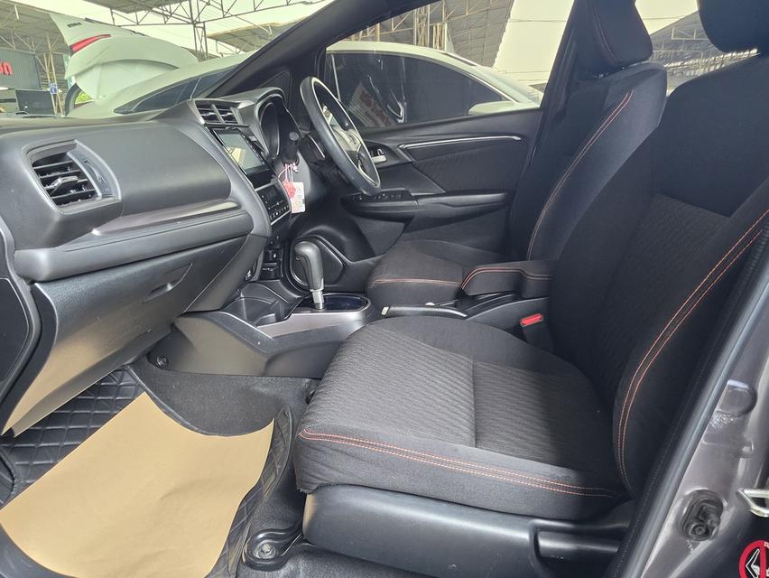 Honda jazz 1.5 Rs 2020 รูปที่ 10