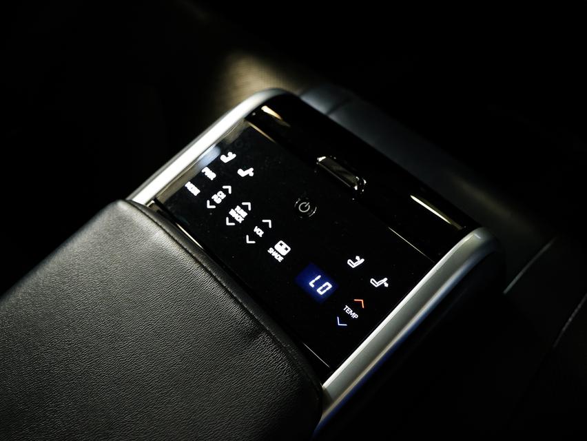 2021 Toyota CAMRY 2.5 (ปี 18-24) Hybrid Premium Sedan AT B8077 รูปที่ 3