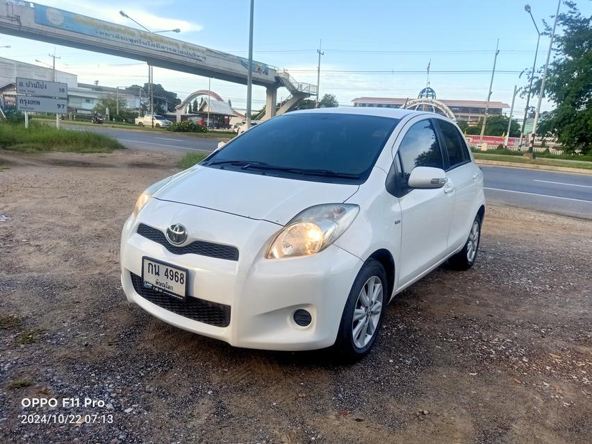 toyota yaris1.5.2012 15