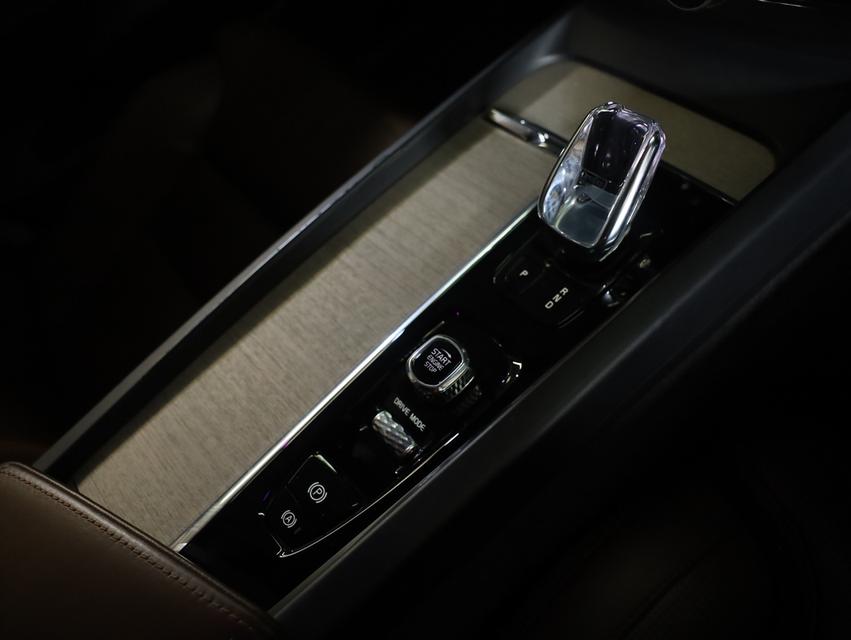 2020 Volvo XC60 2.0 (ปี 17-26) T8 Inscription AWD SUV AT รูปที่ 12