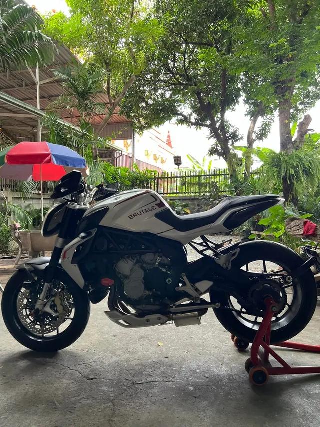 รถสภาพดี MV Agusta Brutale