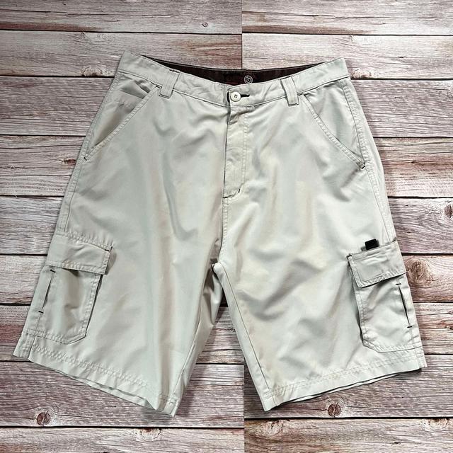 กางเกงขาสั้น มือสอง พร้อมใส่