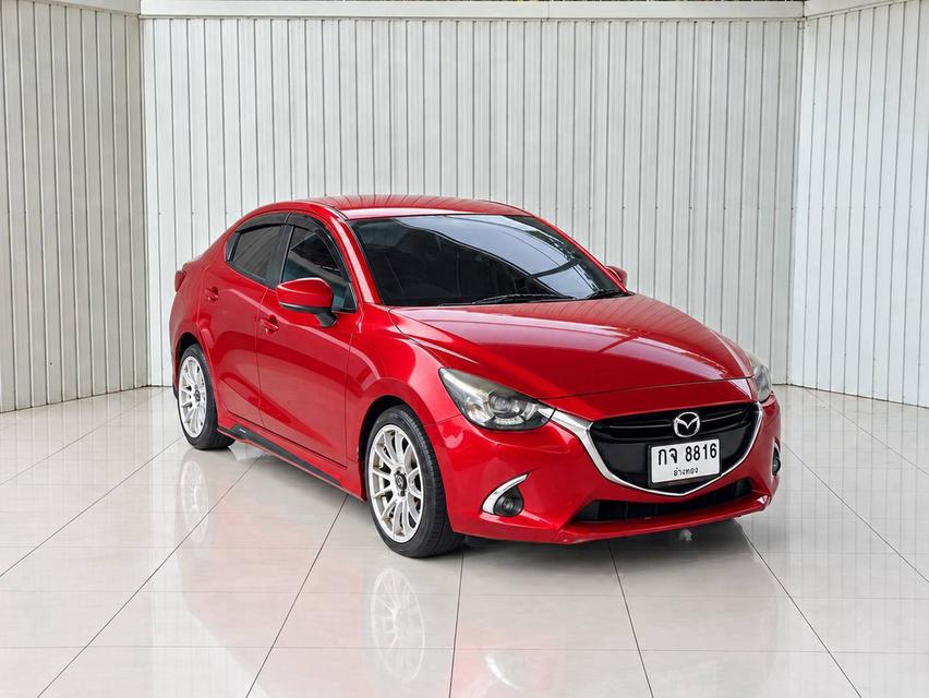 MAZDA MAZDA2, 1.5 XD High Plus ปี 2017 สีแดง โฉม ปี14-ปัจจุบัน 4Dr