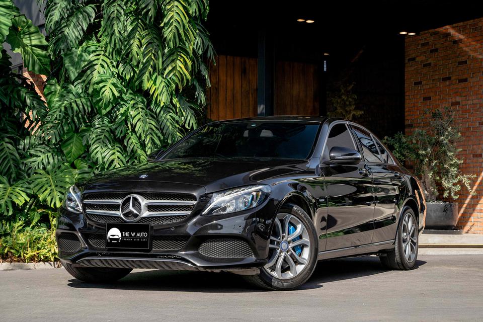 Mercedes-Benz C350e Avantgarde Plug-in Hybrid ปี2017 ⚡️𝘽𝙀𝙉𝙕 𝘾𝟯𝟱𝟬𝙚 เข้าใหม่ ผ่อนสบาย14,xxx /เดือน เท่านั้น!