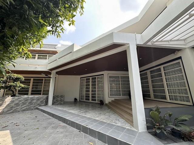 PB5599 ให้เช่าบ้านเดี่ยว ซอยปรีดีพนมยงค์14 ขนาด 4ห้องนอน 5ห้องน้ำ เหมาะอยู่อาศัยหรือทำโฮมออฟฟิศ