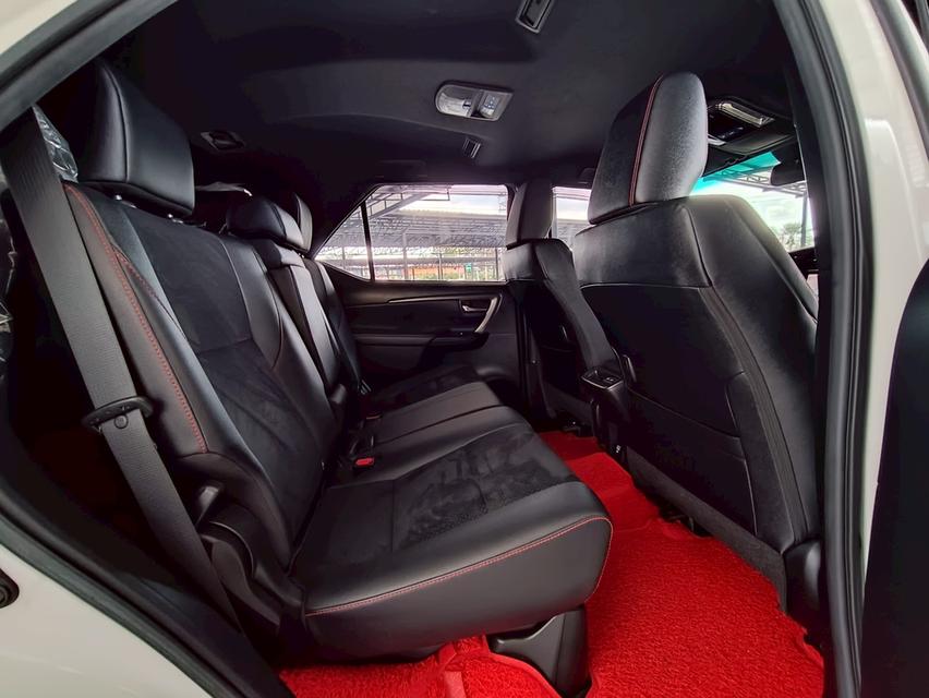 🚩FORTUNER GR Sport 2.8 4WD ปี 2021🚩 ✅ ฟรีค่าจัด-ค่าโอน ✅ ฟรีประกันภัย ✅ ฟรี พรบ 16