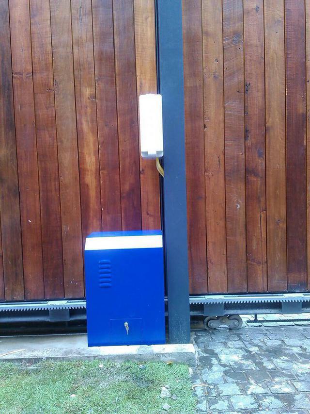 รูป ช่างประตู รีโมทบ้าน ซ่อมประตู faac nice bsm albano