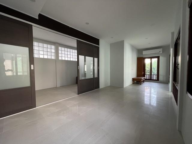 ให้เช่า บ้าน ย่านราชวิถี ถนนพระรามที่ 5 ซอยราชวิถี32 ซอยสุจริต2 เขตดุสิต รีโนเวทใหม่ทั้งหลัง  11