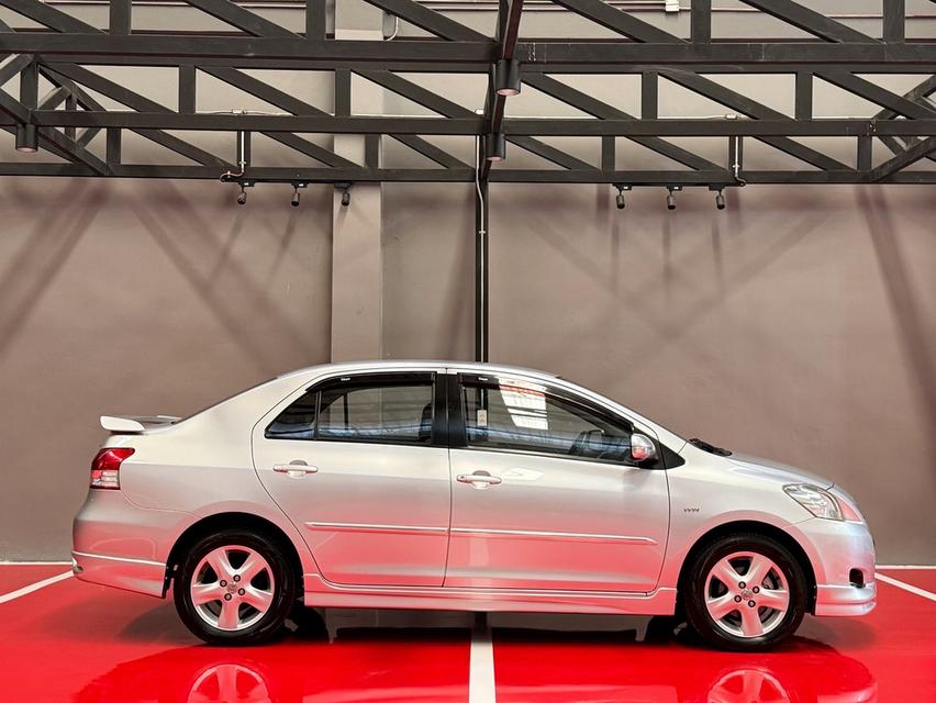 2010 TOYOTA VIOS 1.5 G รถมือเดียวออกป้ายแดง รถวิ่งน้อย เข้าศูนย์ทุกระยะ ไม่เคยมีอุบัติเหตุครับ
