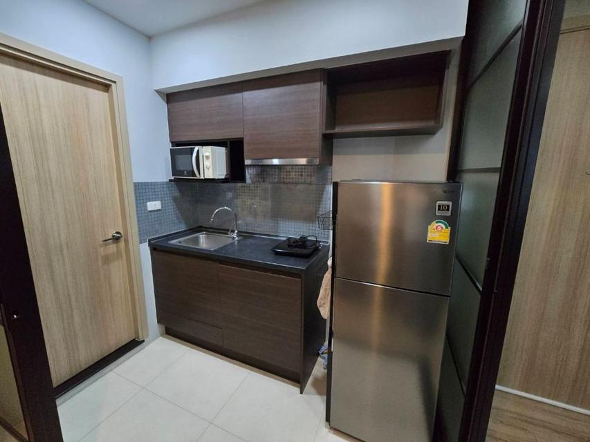 ให้เช่าคอนโดBrix Condominium ชั้น 10 ขนาด 43 ตรม. วิวสระว่ายน้ำพร้อมเฟอร์นิเจอร์ ติดสถานี สิรินธร ใกล้เซ็นทรัลปิ่นเกล้า