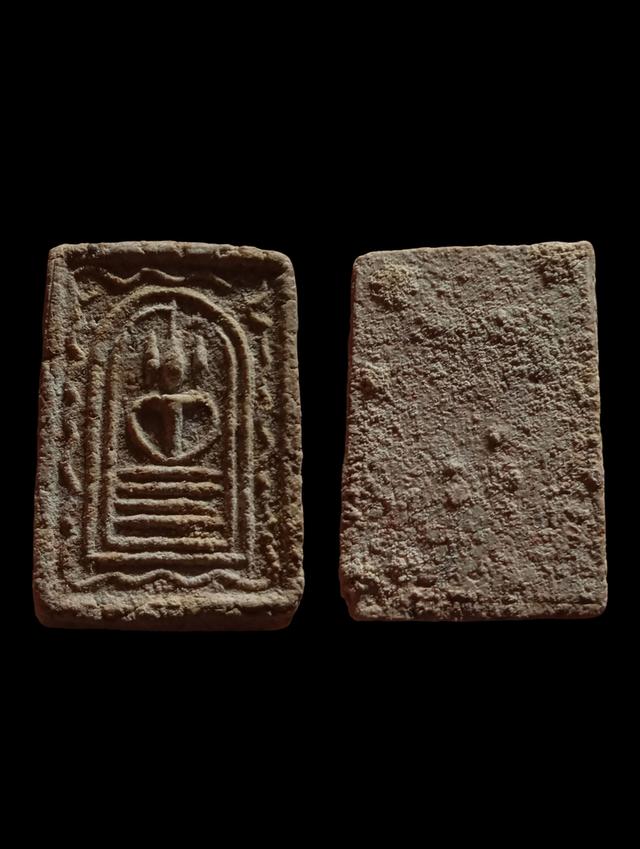 พระสมเด็จหลวงปู่จันทร์ วัดโฉลกหลำ พิมพ์ 3 ชั้นซุ้มคู่ เนื้อผง จ.สุราษฎร์ธานี 3