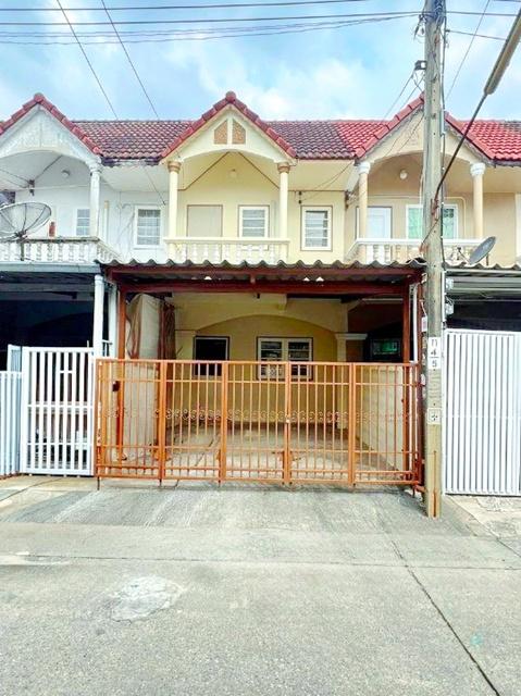 ถ.สุขุมวิท101 อ่อนนุช 40-46 ทาวน์เฮาส์ 2ชั้น 2นอน วชิรธรรมสาธิต53-59 2น้ำ พาราไดซ์ พาร์ค 900 ม. 22 ตร.ว ซีคอนสแควร์ ศรีน 1