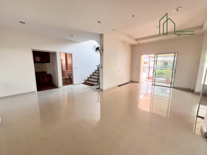 บ้านเดี่ยว 2 ชั้น รีโนเวทใหม่ หมู่บ้านเดอะ เซนโทร สุขุมวิท 113 ซอยวัดด่านสำโรง บ้านใหม่ สภาพดี  5