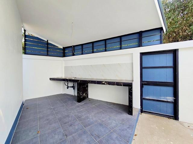 บ้านพร้อมสระว่ายน้ำส่วนตัว ใกล้ สวนสาธารณะอ่างเก็บน้ำมาบประชันเพียง 800 เมตร 7