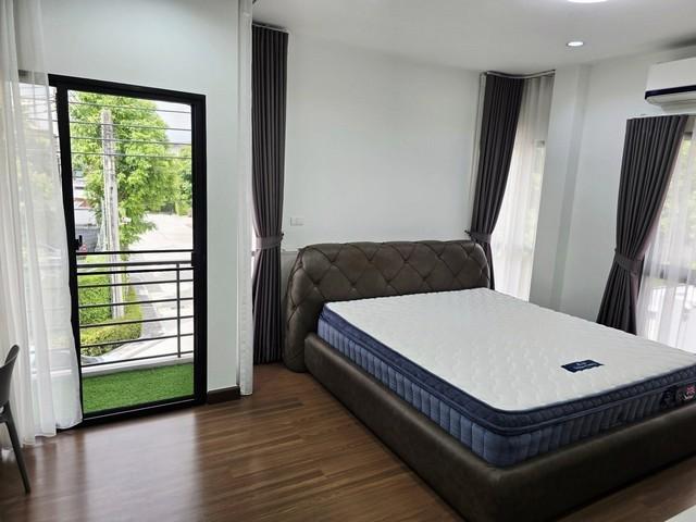 ให้เช่าบ้านเดี่ยวติดสวนหลวง ร.9ใกล้โรงเรียนนานาชาติConcordian และ Bangkok Pattana วหมู่บ้านลุมพินี สวนหลวง ร.9 6
