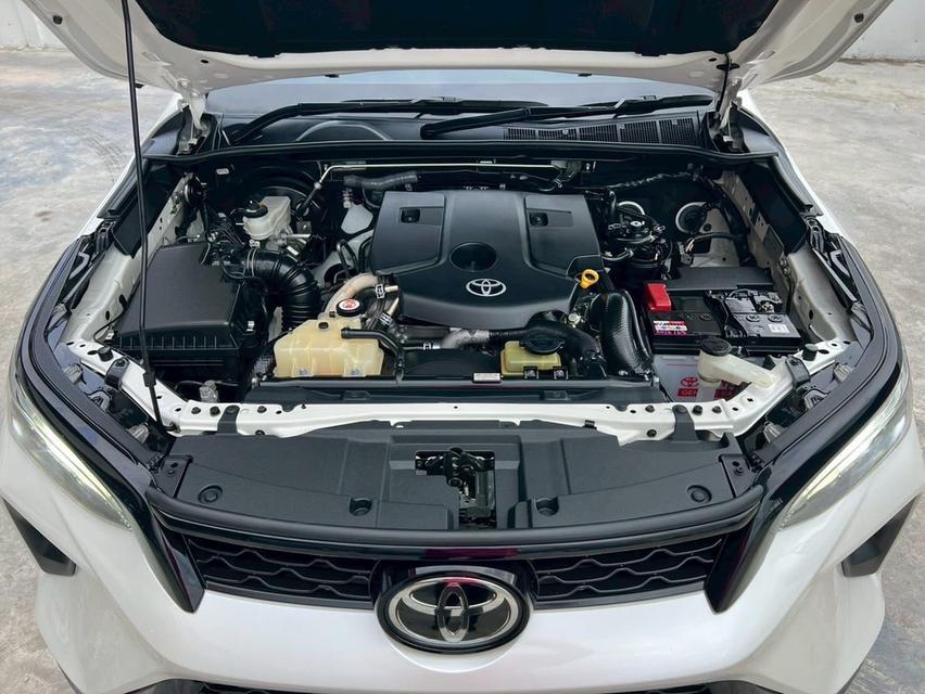  TOYOTA FORTUNER 2.8 LEGENDER BLACK TOP 4WD 2020   17