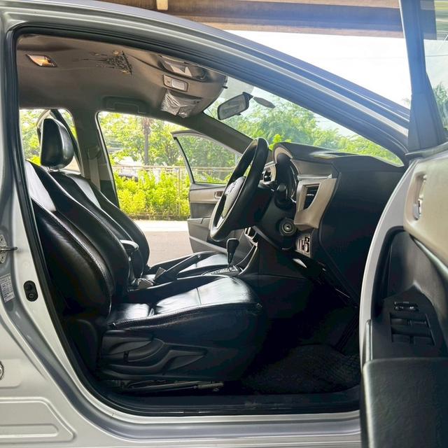Toyota ALTIS 1.8 E AT ปี 2015 11