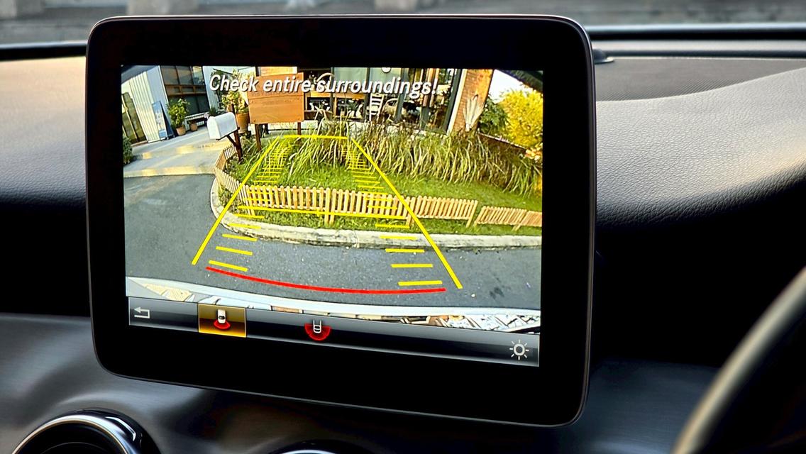 2020 Mercedes Benz GLA250 AMG " Facelift " รูปที่ 11