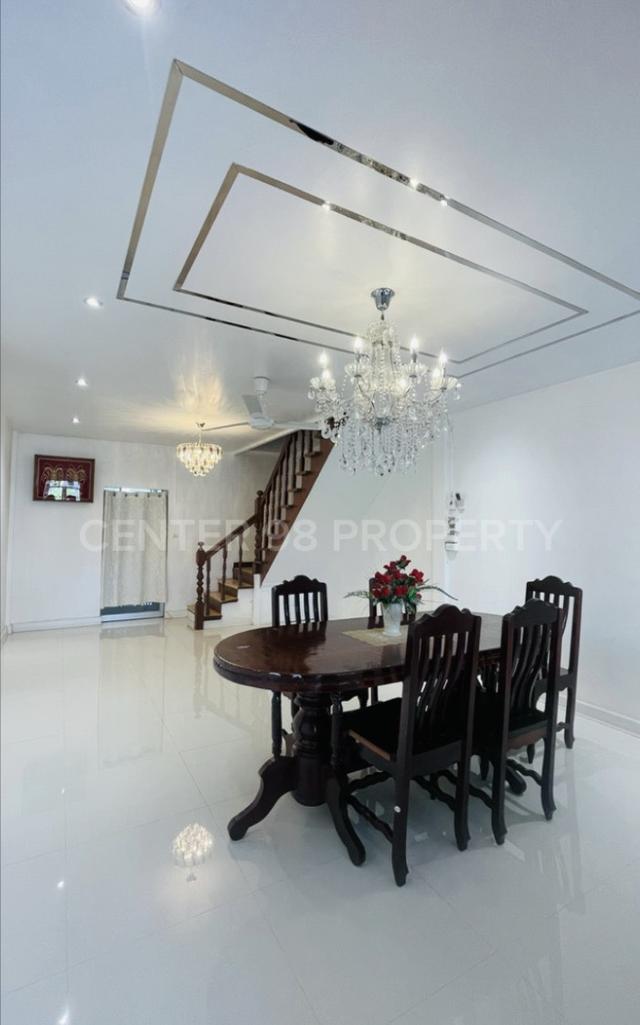 ให้เช่าทาวน์เฮ้าส์หมู่บ้านบางบัวทองเคหะ ซอย 2 4