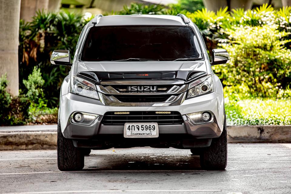 ขาย Isuzu Mu-x 3.0DVD ปี15