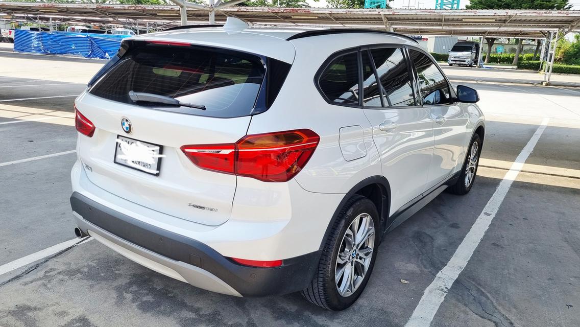 BMW X1 1.5sDrive Iconic18i รูปย่อยที่ 2