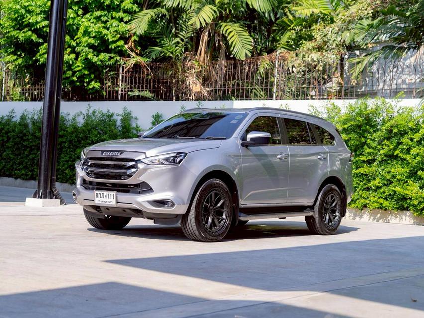 Isuzu Mu-x 3.0Ultimste 4wd ปี22