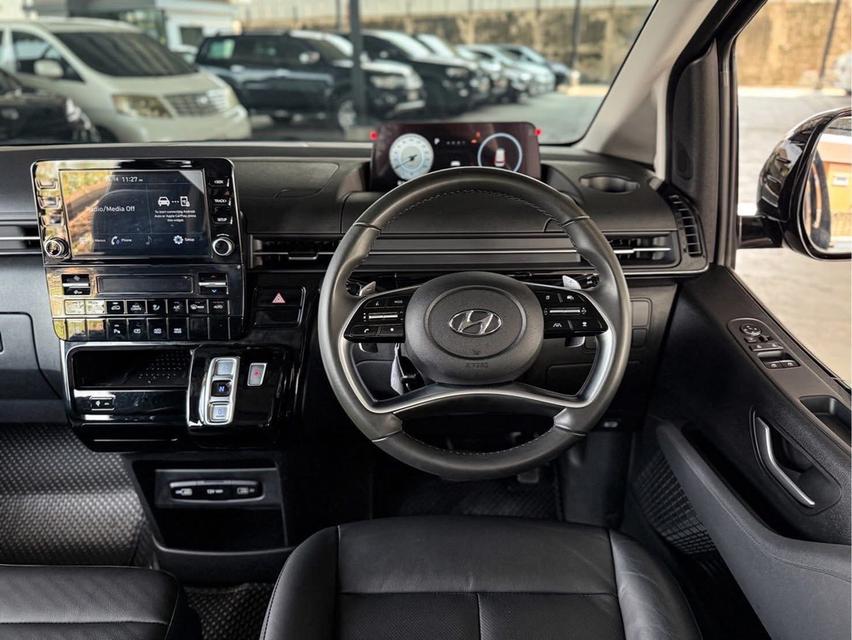 HYUNDAI STARIA 2.2 SEL 2021   8