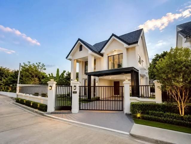 บ้านเดี่ยว 2 ชั้น รีโนเวทใหม่ หมู่บ้าน เฟอร์เฟค เพลส รามคำแหง 164 บ้านสวย พร้อมอยู่ ทำเลดี ใกล้รถไฟฟ้า และสิ่งอำนวยความส 1