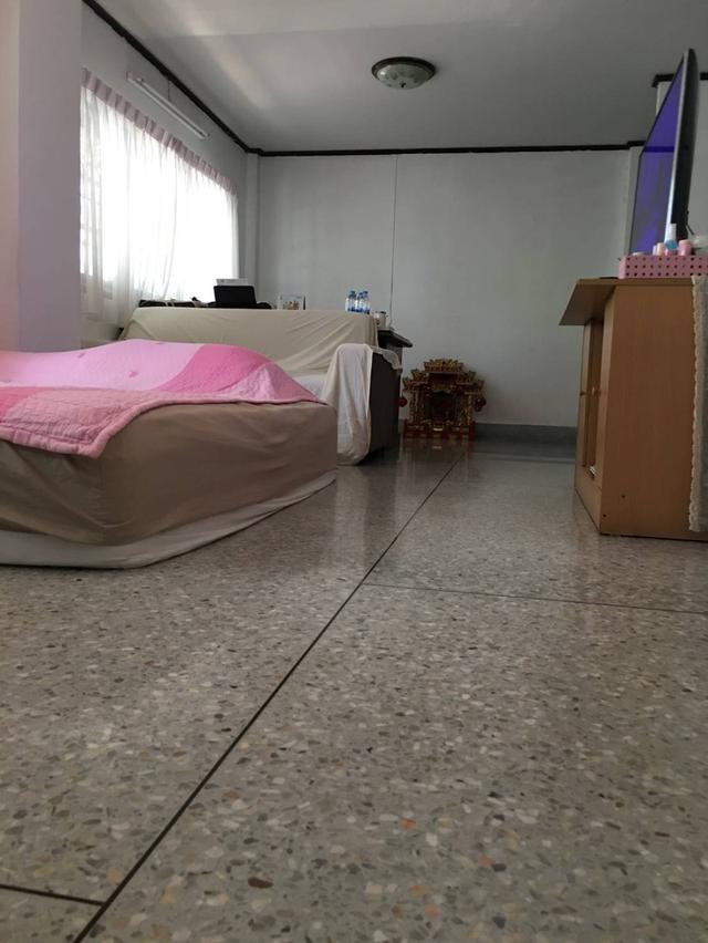 บ้านแฝด 2 ชั้น ถนนลาดพร้าววังหิน ซอย 60 9