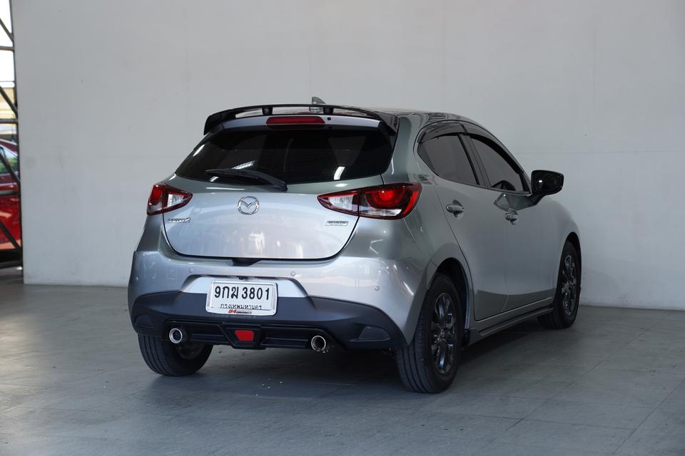 MAZDA 2 1.3 High Plus AT ปี 2019 สีเทา 2