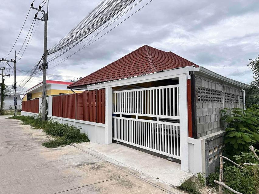 บ้านเดี่ยวพร้อมกิจการ 3