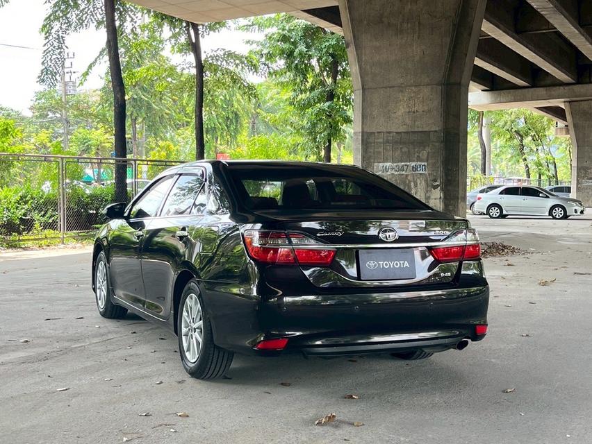 ขาย Toyota Camry 2.0G ปี18 4